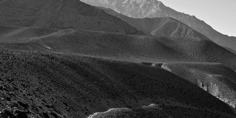 次世代主机 vs 高性能PC：玩家社区与电竞生态的未来竞争格局