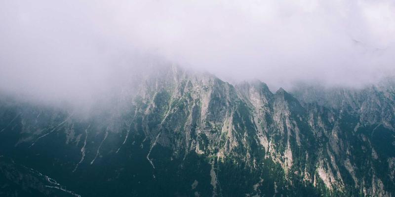 游戏论坛与评测：深度解析玩家社区如何重塑游戏体验与行业风向