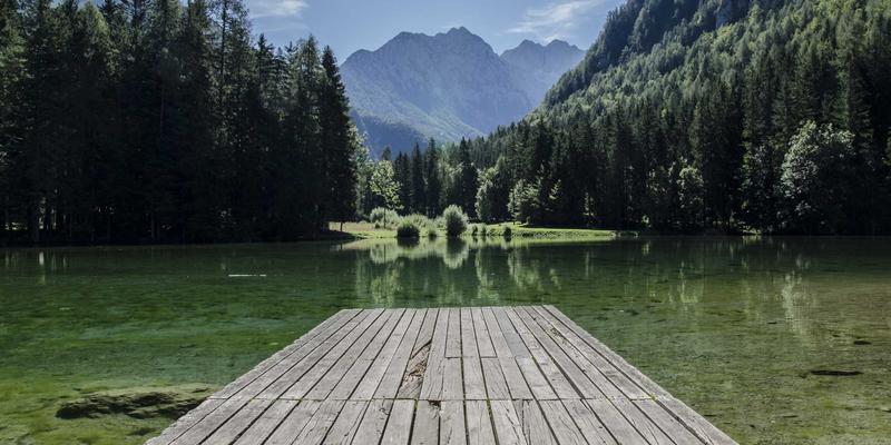 超越头条：玩家社区与游戏论坛如何重塑游戏新闻生态